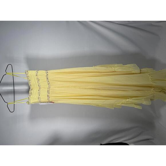NWT Mac Duggal Yellow Strapless High-Low Ruffle Dress with Embellishments Size 4 - Picture 4 of 13